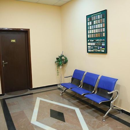 Elko Hotel 耶烈万 外观 照片